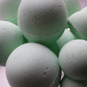 14 bath bombs 1 oz each (China Rain) gift bag bath fizzies, great for dry skin, shea, cocoa, 7 ultra rich oils